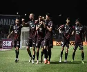 تصویر - همدردی آقای گل پرسپولیس با مردم بندرعباس