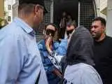 ویدیو  -  سیلی سنگین به صورت سارق معروف تهرانی در حضور ماموران پلیس