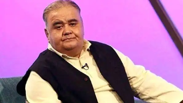 فیلم آواز باشکوه امید خاجیلی با رقص آذری اکبر عبدی - کل سالن همراهی کردند!