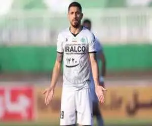پیشنهاد پرسپولیس و سپاهان؟ تمرکزم روی ادامه فصل است! - امیدوارم دوباره به استقلال گل بزنم