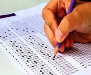 دفترچه سوالات علوم تجربی نوبت اول کنکور 1404 منتشر شد