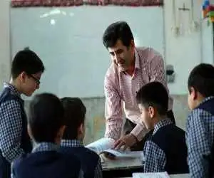 ایستاده چون معلم - روایت 5 معلمی که نامشان ماندگار شد