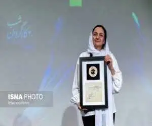 گلاب آدینه در شب نکوداشت اش چه گفت؟