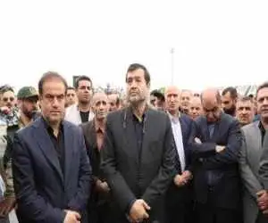 تصویر - وزیر ورزش در مراسم تشییع اسطوره ملوان