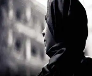 قرار عاشقانه دختر 22 ساله با پیرمرد شیطان صفت
