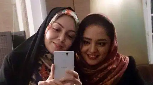بررسی تیپ هندی نرگس محمدی و زنده یاد آزاده نامداری در روز تولد خانم بازیگر