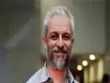ویدیو -  شوخی جالب کاظم سیاحی درمورد قرض گرفتن پول از هوتن شکیبا