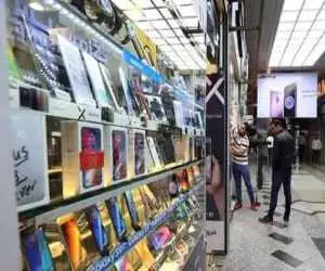 جدیدترین قیمت گوشی در بازار؛ از  آیفون 17 پرو تا گوشی های میان رده سامسونگ و شیائومی