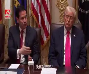 خوابیدن ترامپ وسط جلسه رسمی!  -  ویدئو