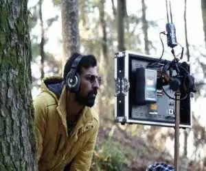 (میان کاج ها) روی میز تدوین رفت