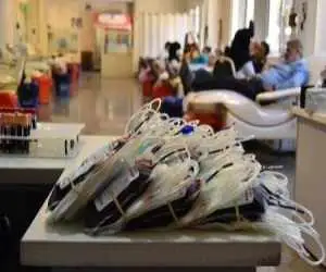 بیمارستان ها یک همت به سازمان انتقال خون بدهی دارند  -  20 هزار واحد خون از مراکز درمانی جمع آوری شد