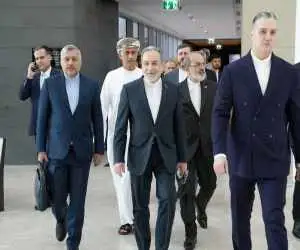 ویدیو  -  عزیمت عراقچی و هیئت همراه به دور دوم مذاکرات مسقط