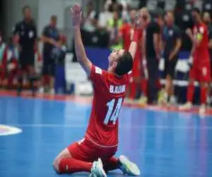 ویدیو  -  اشک شوق هواداران تیم ملی فوتسال ایران پس از قهرمانی در آسیا