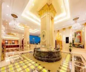 79 کیلوگرم شمش طلا از کف این هتل کنده شد؛ جزئیات ماجرا  -   تصاویر