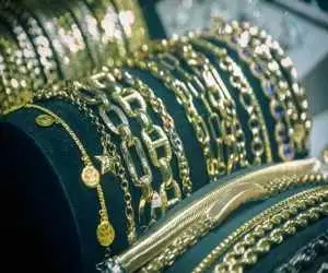 وقتی قیمت طلا نصفه شب عوض می شود!  -  شروع خالی فروشی پلتفرم ها چه زمانی بود؟