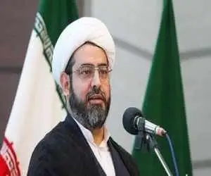 ویدیو  -  امام جمعه اهواز: مردم آمریکا روی دیوارها نوشته اند: آیت الله خامنه ای به داد ما برس