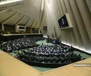 کسی که زیر 40 میلیون تومان حقوق می گیرد... + ویدئو  -  توضیحات مهم نماینده مجلس درمورد مالیات