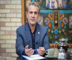 در شرایطی که جامعه درگیر سوگ جمعی است، دولت و حاکمیت باید کنار مردم باشند