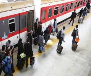 اعلام زمان پیش فروش بلیت  قطارهای اسفند؛ برای اطلاعات بیشتر با این شماره تماس بگیرند