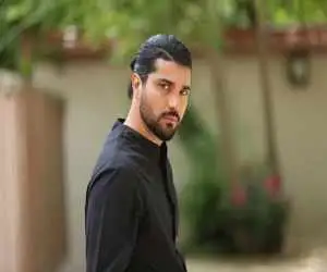 بازیگر جوان در کنار هادی چوپان در تلویزیون برنامه دارد