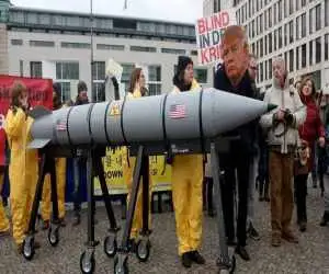 قمار خطرناک ترامپ با شعله ورکردن رقابت تسلیحات اتمی