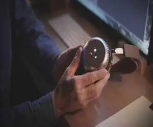 کیفیت استودیو روی گوش  -  th2 هدفونی که های -فای را از نو تعریف می کند