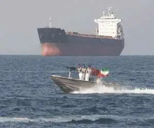 قیمت نفت در صورت درگیری با ایران چقدر می شود؟  -  آکسیوس: ایران می تواند (جهشی تاریخی) در قیمت نفت ایجاد کند