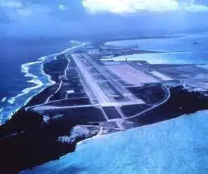 درخواست ترامپ از انگلیس: (دیه گو گارسیا را واگذار نکن)  -   پاسخ استارمر : (پایگاه هایم برای حمله به ایران نیست)