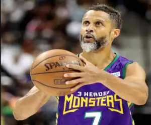 رویای تابعیت ایرانی گرفتن یک چهره آمریکایی -  ایران یک کشور امید بخش است