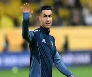 تصویر  -  پیام زیبای کریستیانو رونالدو برای اسکی باز زن