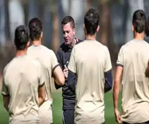 جریمه انضباطی اوسمار برای دو بازیکن خاطی پرسپولیس ادامه دار است