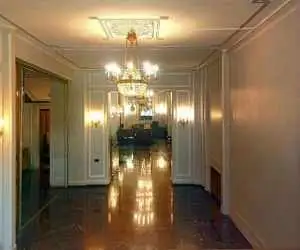 نیاوران در امن و امان  -  ماجرای تخلیه کاخ نیاوران چه بود؟