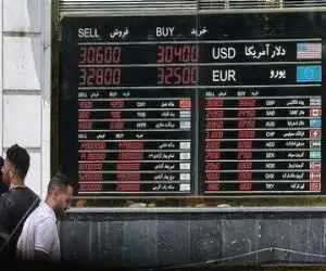معامله گران غافلگیر شدند -  قیمت دلار 17 درصد تغییر کرد + جدول