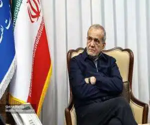 ویدیو  -  پزشکیان: عده ای وطن فروش در رسانه های خارجی نشسته اند و حرف مفت می زنند