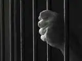 شکنجه روحی روانی ایجنت ایرانی در امارات -  21 روز به ما آب کافی ندادند!
