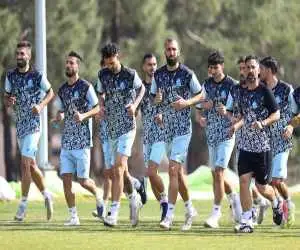 دلیل تمرین کردن استقلالی ها مشخص شد!
