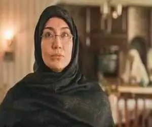خاطره حاتمی: مدت ها از بازیگری دور بودم -  چالش بازگشت به بازیگری با نقش یک تراپیست