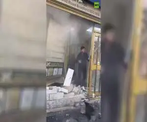 ویدیو  -  حمله سارقان مسلح به یک جواهرفروشی در برادفورد انگلیس