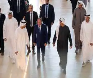 چرا قاهره خواهان مهار فوری بحران است؟  -  نبوی: مصری ها خود را حافظ جهان عرب می دانند  -  هیچ بازیگری نمی تواند بحران ایران را به تنهایی حل کند!