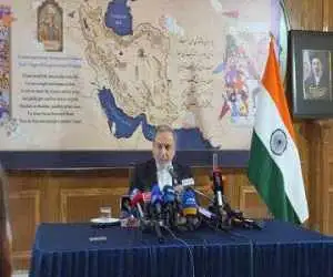 عراقچی: پیام هایی مبنی بر آمادگی برای ادامه گفت و گو و تعامل از آمریکا دریافت کرده ایم  -  امیدواریم عقلانیت به کاخ سفید بازگردد