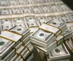 ارز تک نرخی سیاست درستی است اما عملا ارز تک نرخی نشده و برای تولیدکننده و واردکننده قیمت ارز بالاتر از رقم واقعی است