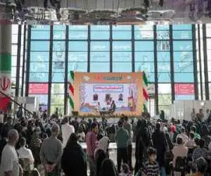 سومین روز (اردی بهشت کتاب)؛ از رونمایی چهار عنوان کتاب تا نشست نویسندگان حوزه ادبیات جنگ