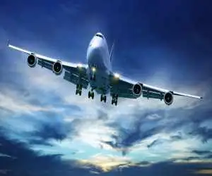 ویدیو  -  لحظه فرود بوئینگ 737 در شرایط دید صفر از نمای کابین خلبان