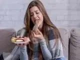 چرا استرس باعث پرخوری می شود؟ -  غذا یا ابزار بقا؟ -  فلسفه (پرخوری عصبی) چیست؟