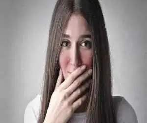 چرا وقتی خجالت می کشیم صورتمان سرخ می شود؟ -  واکنشی جالب که فقط انسان ها تجربه می کنند