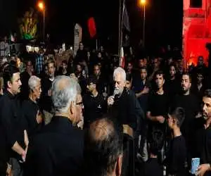 حسین فخری رسم شهید جهان آرا را تکرار کرد  -  مداح معروف این بار بر مزار شهدای میناب خواند + ویدئو