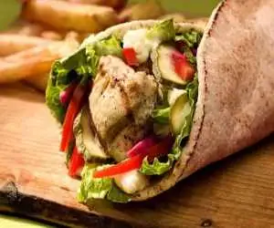 ساده ترین ساندویچ مرغ را به روش ما درست کنید