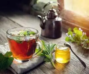 اگر بی قرارید، دلشوره دارید و خوابتان نمی رود، این دمنوش ها را بخورید