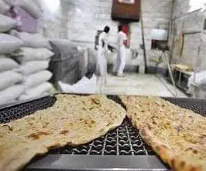 مصیبت (گرانی نان) برای سفره های خالی کارگران  -  مزد 60 درصد افزایش یافت، نان 140 درصد گران شد!