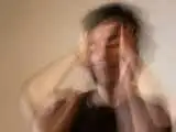 15 عادت روزمره که نشان دهنده اضطراب زیاد شماست